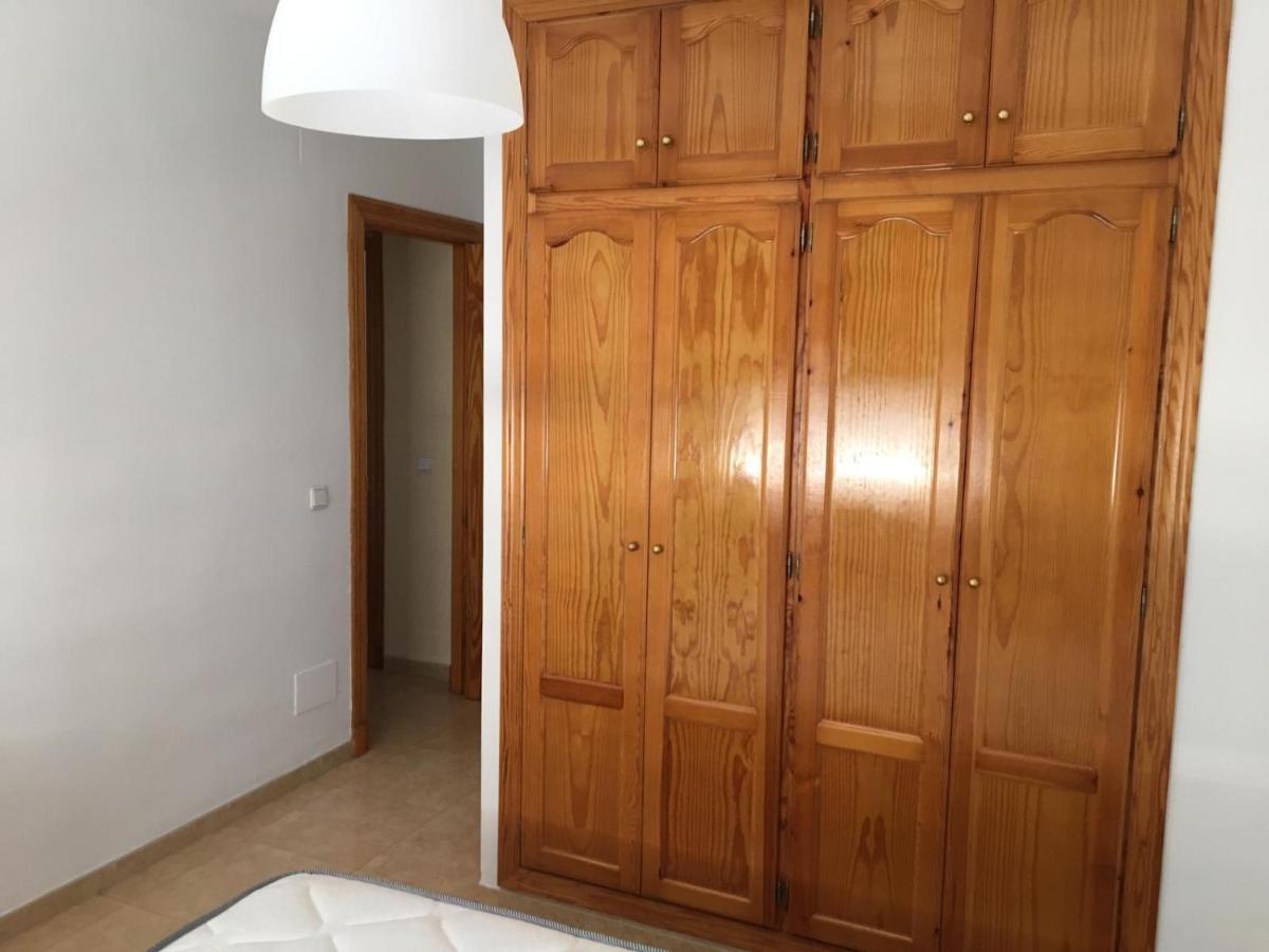 Habitacion Grande Con Bano Privado En Coin A 30Km De La Playa Esterno foto